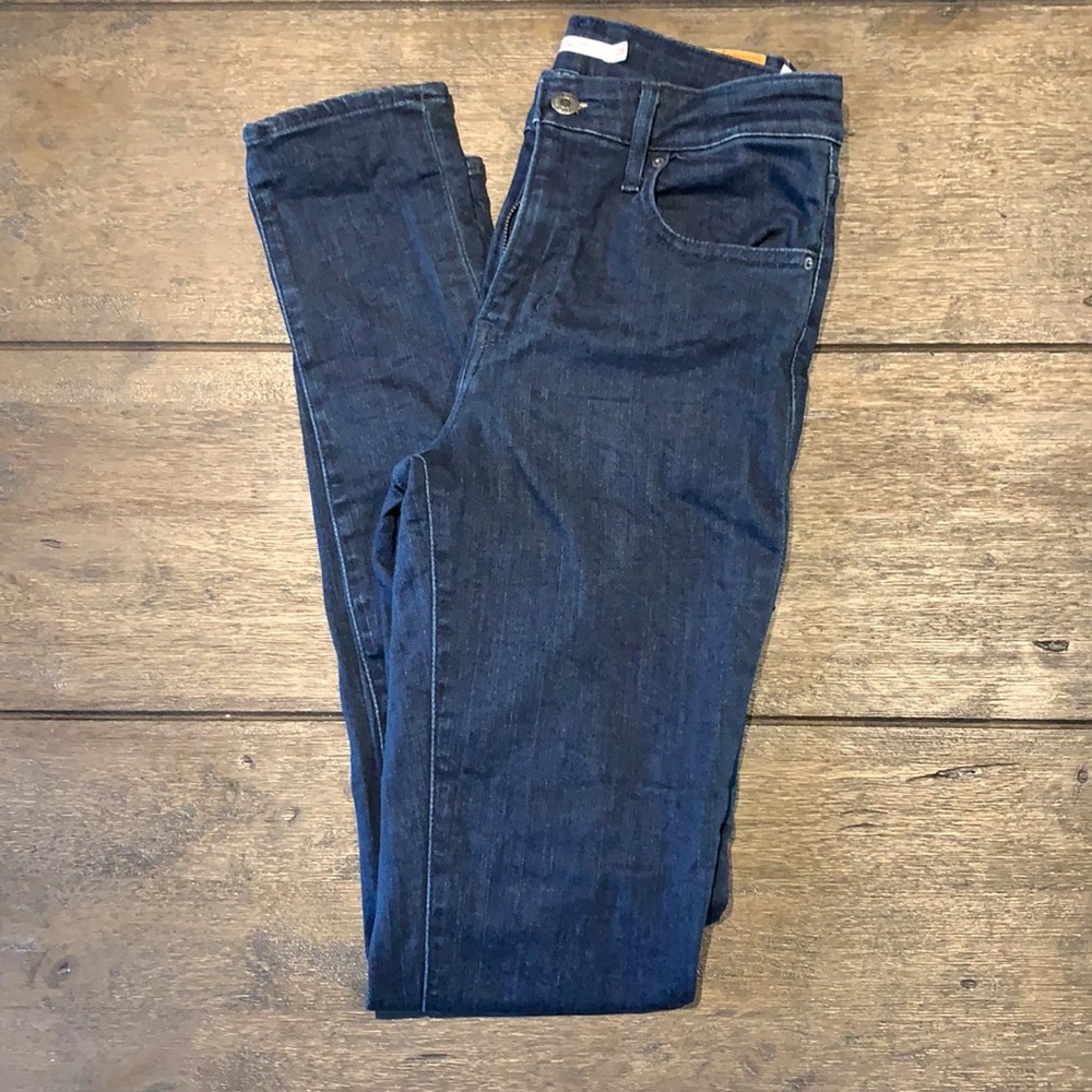 Levi’s 721 High Rise Skinny